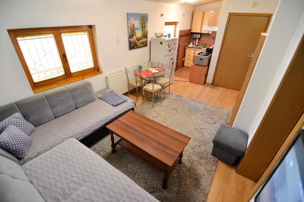 Blacksmith Apartment + Free Private Parking سراييفو المظهر الخارجي الصورة